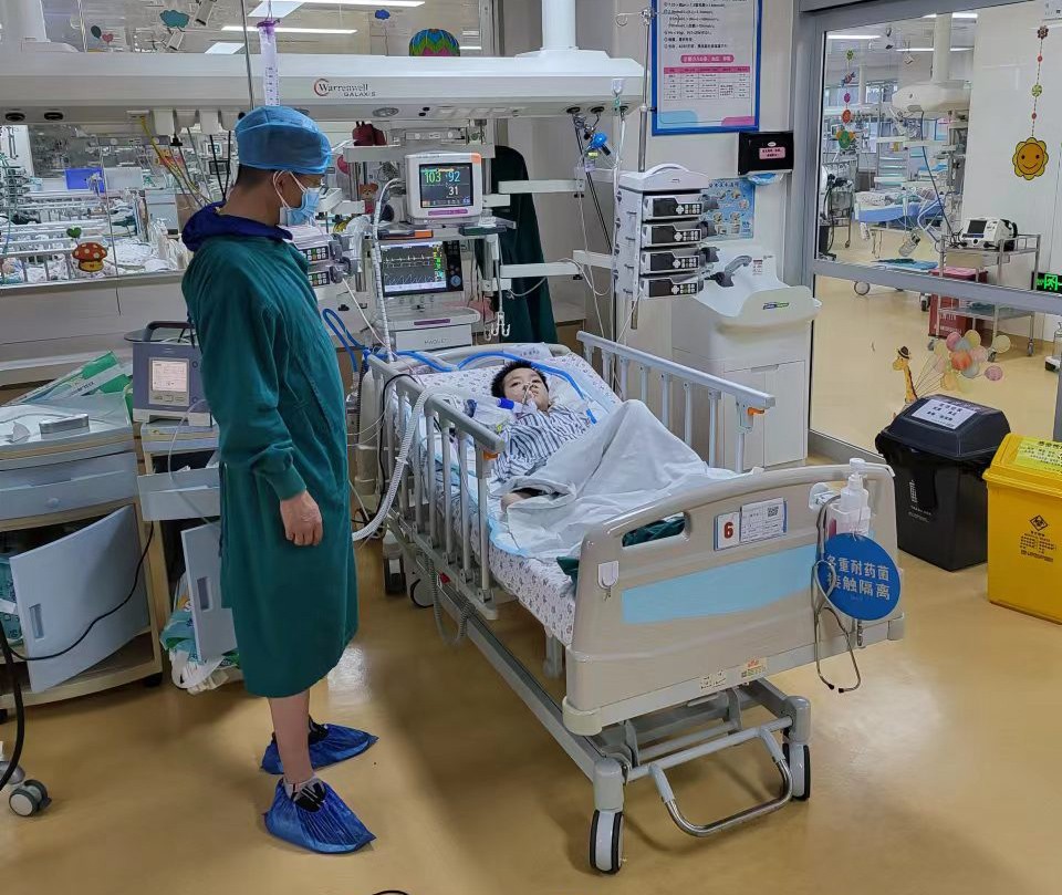 易县跨省救护车出租公司